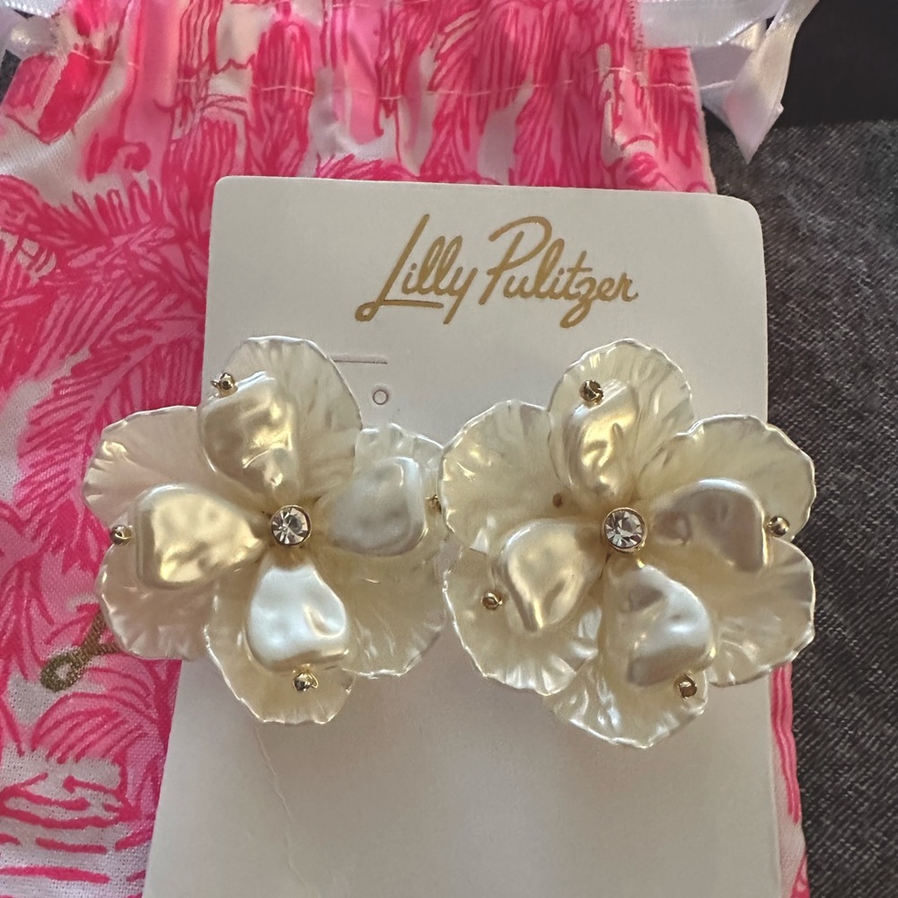 Lilly Pulitzer NWT Splendid earrings